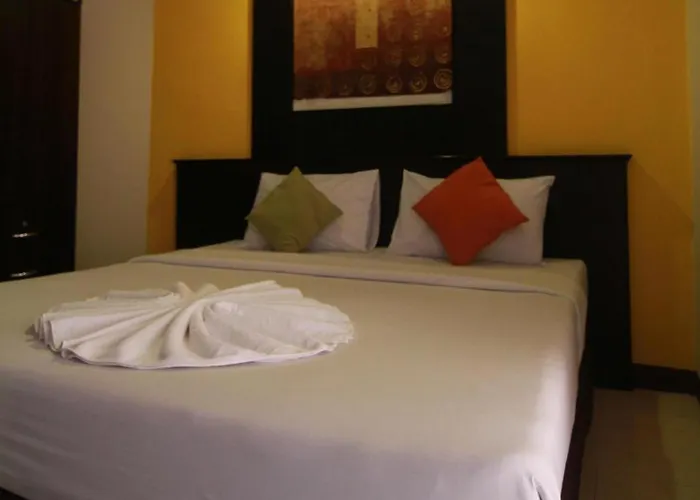 Hotel Grand Pinnacle 3*