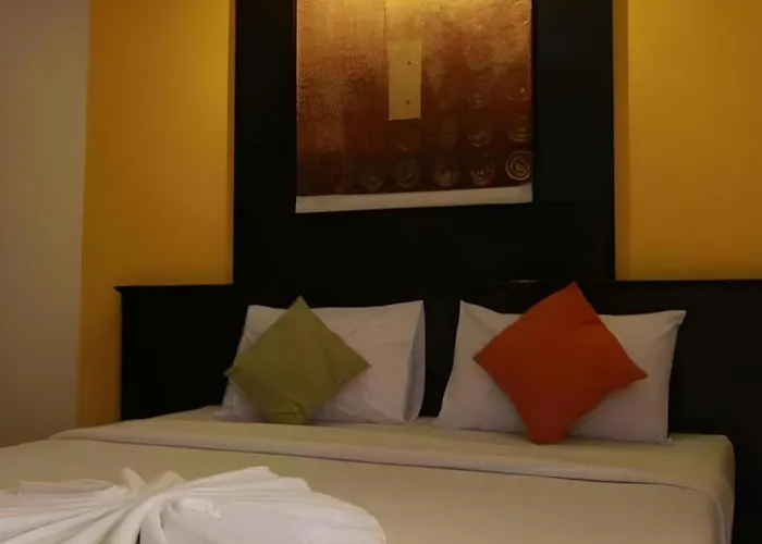 Grand Pinnacle Hotel