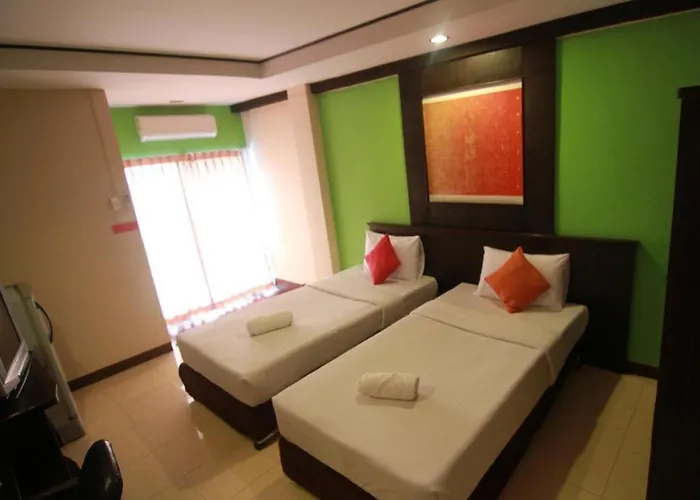 Hotel Grand Pinnacle 3*