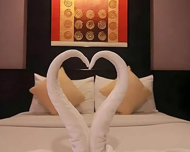 Hotel Grand Pinnacle